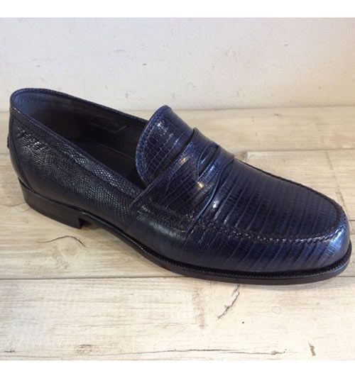 英国靴で行く：「F.lli Giacometti FG123 TEJUS BLU」: タゴの